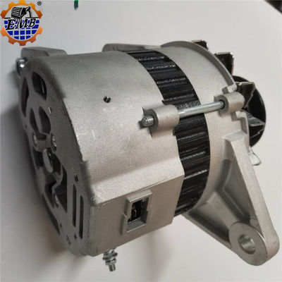 600-821-7210 24V 35A Alternator 600-821-7240 Cho động cơ Komatsu 6D95L S6D105